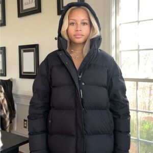 Aritzia SuperPuff Black Puffer Jacket